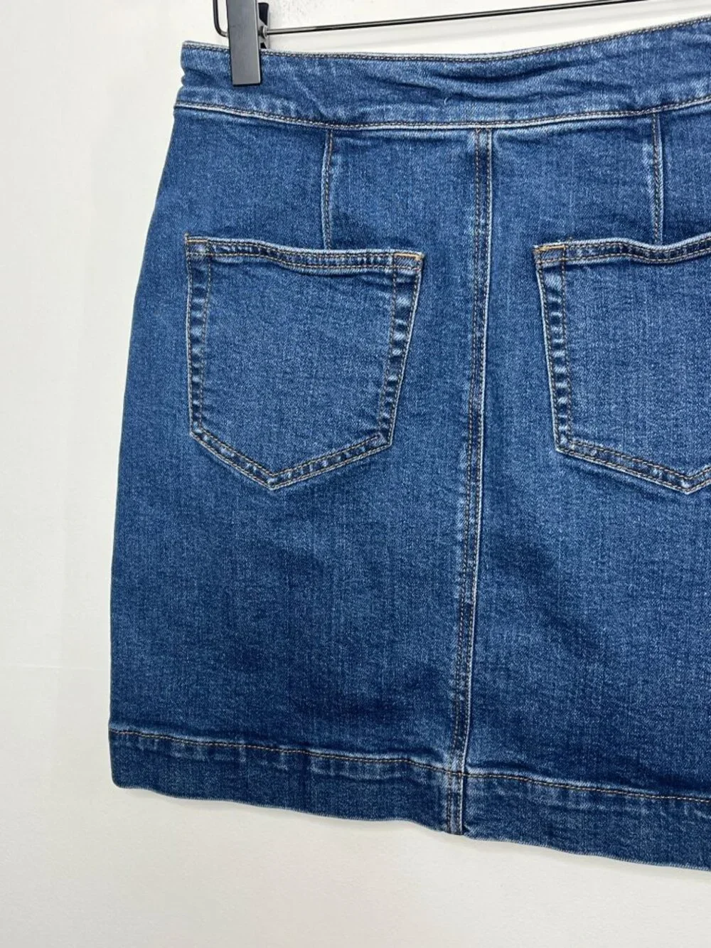 LOFT Denim Mini Skirt Womens 2 Blue Button Front Stretch Casual